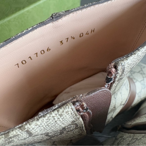 Gucci Blondie GG Supreme ankle-boots - Picture 6 of 7